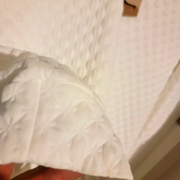 NWT Zolucky longsleeve off white top sz Lg - Picture 3 of 8